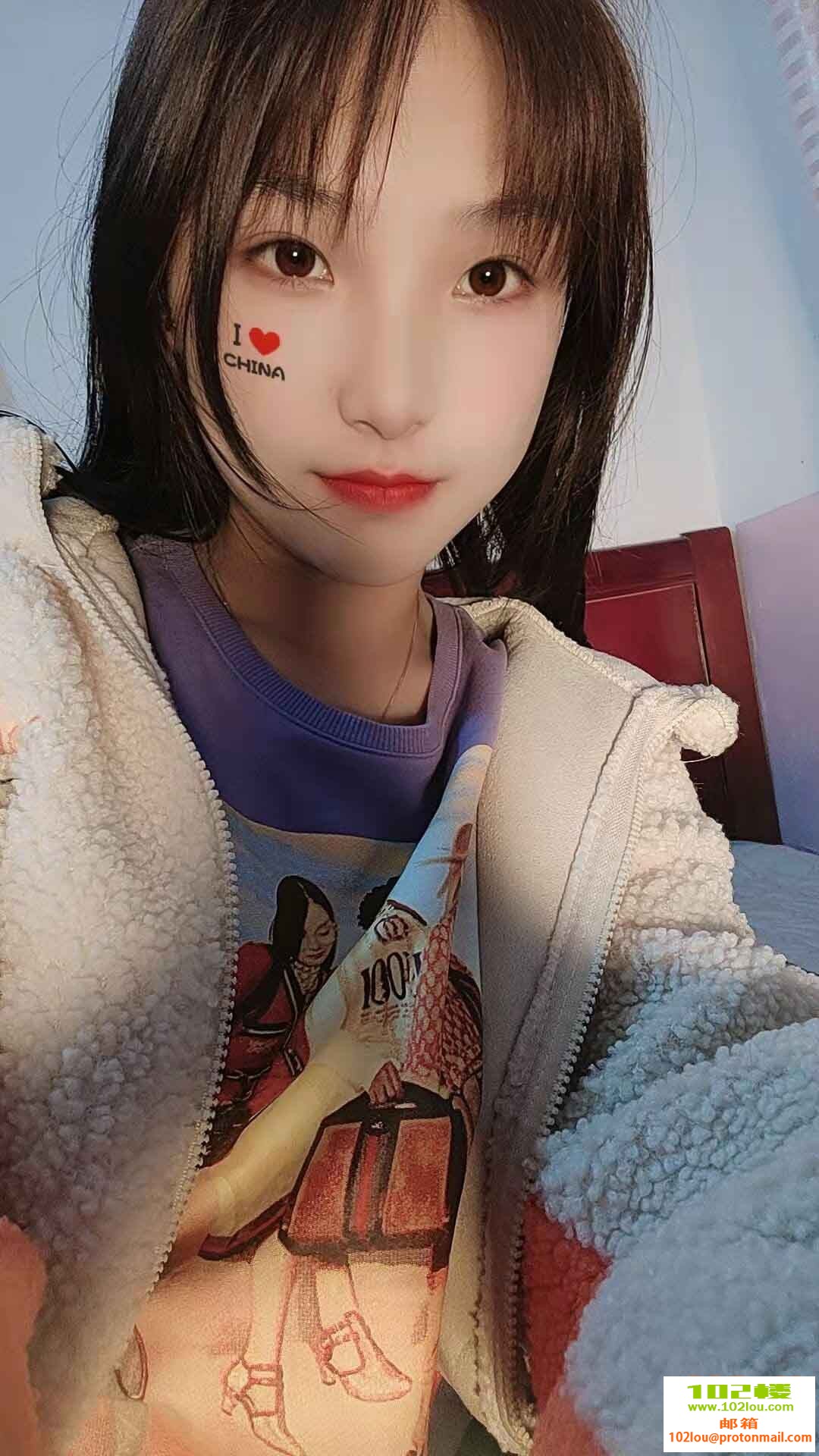 235002ywb6g34wbzgmagxa.jpg